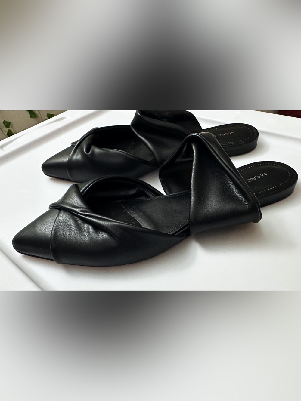 Marc Fisher Black Twisted Leather Pointed-Toe Mules Chic Preppy Minimalist - Picture 2 of 6